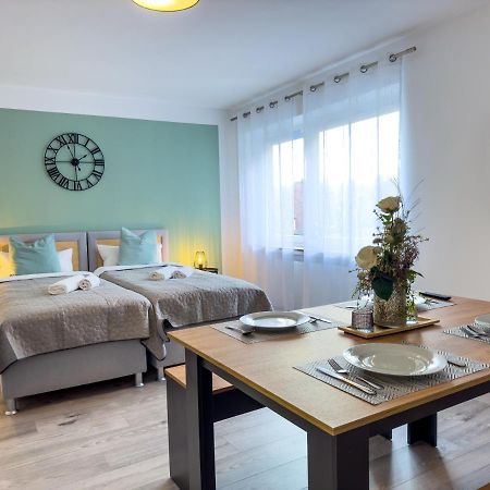 Immostay #6 - Ferienhaus 4 Zimmer Fuer 8 Personen, Wifi & Zentrum BRE 외부 사진