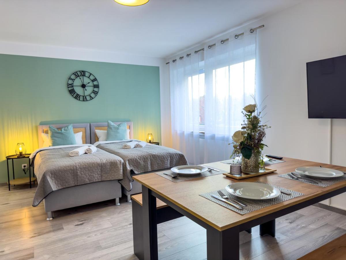 Immostay #6 - Ferienhaus 4 Zimmer Fuer 8 Personen, Wifi & Zentrum BRE 외부 사진