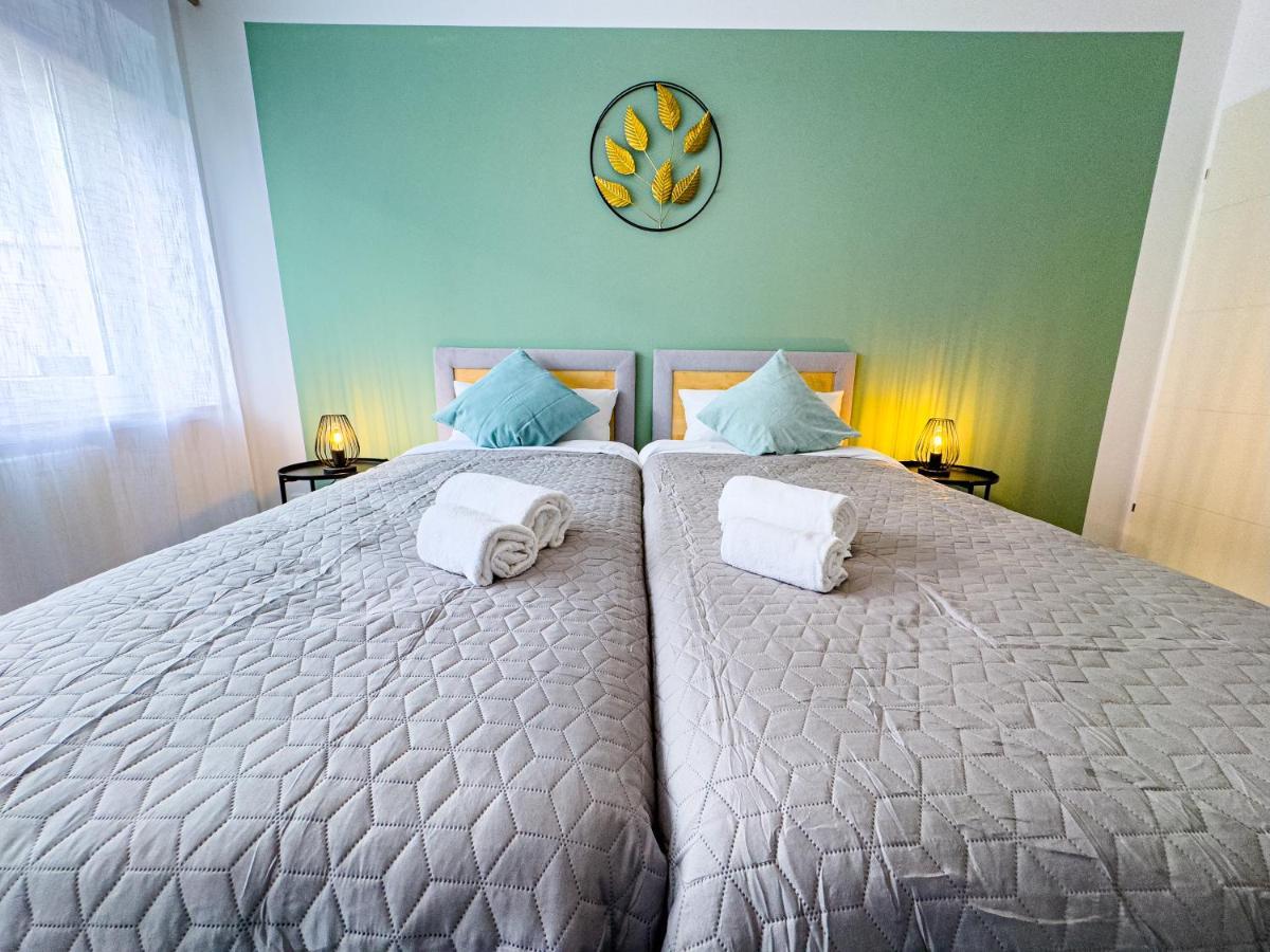 Immostay #6 - Ferienhaus 4 Zimmer Fuer 8 Personen, Wifi & Zentrum BRE 외부 사진