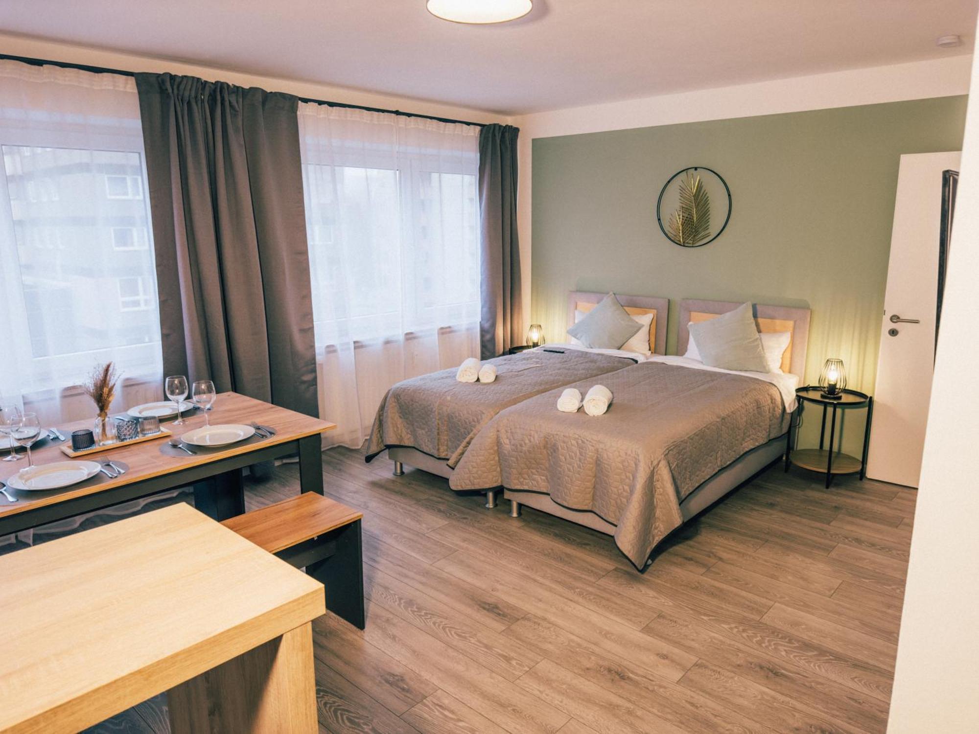 Immostay #6 - Ferienhaus 4 Zimmer Fuer 8 Personen, Wifi & Zentrum BRE 외부 사진